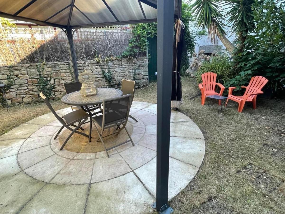 Le Patio, Coeur De Ville Avec Garage Et Jardin Vannes Dış mekan fotoğraf