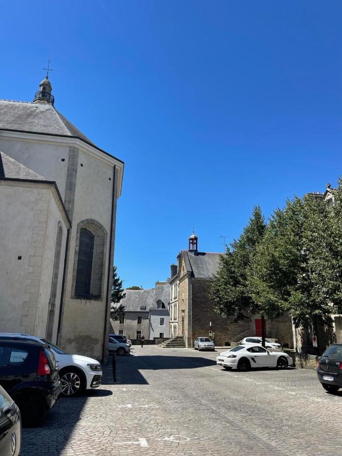 Le Patio, Coeur De Ville Avec Garage Et Jardin Vannes Dış mekan fotoğraf