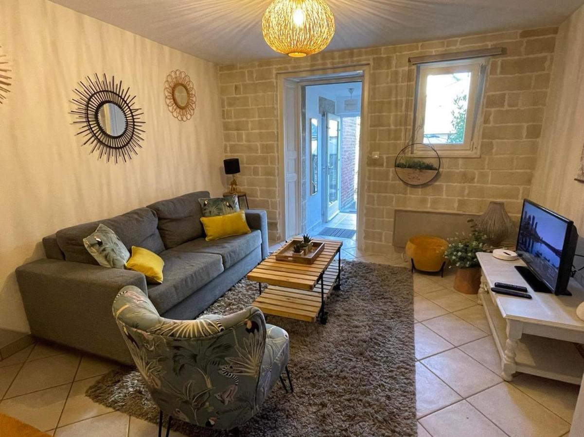 Le Patio, Coeur De Ville Avec Garage Et Jardin Vannes Dış mekan fotoğraf