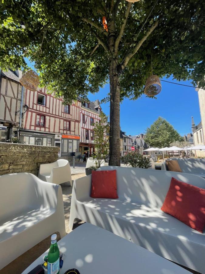 Le Patio, Coeur De Ville Avec Garage Et Jardin Vannes Dış mekan fotoğraf